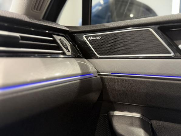 Volkswagen Passat B8 Рестайлинг с пробегом 2019 года, цена 1 700 000 рублей, 301151 км, универсал, Автокод Объявления