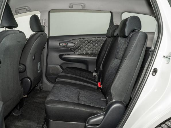 Toyota Wish II с пробегом 2010 года, цена 1 099 500 рублей, 185600 км, минивэн, Автокод Объявления