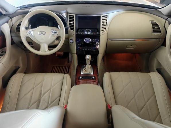 Infiniti QX70 с пробегом 2014 года, цена 2 110 000 рублей, 118501 км, внедорожник, Автокод Объявления