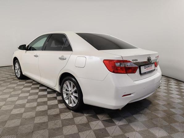 Toyota Camry VII (XV50) с пробегом 2013 года, цена 1 300 000 рублей, 211200 км, седан, Автокод Объявления
