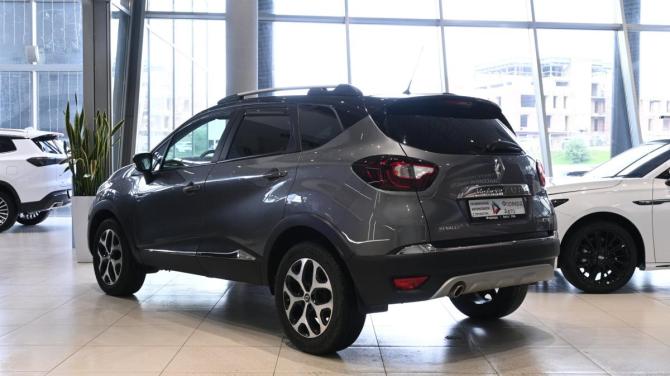 Renault Kaptur I с пробегом 2017 года, цена 1 650 000 рублей, 93265 км, внедорожник, Автокод Объявления