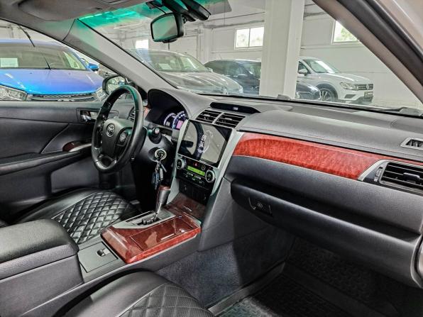 Toyota Camry VII (XV50) с пробегом 2013 года, цена 1 130 000 рублей, 252033 км, седан, Автокод Объявления