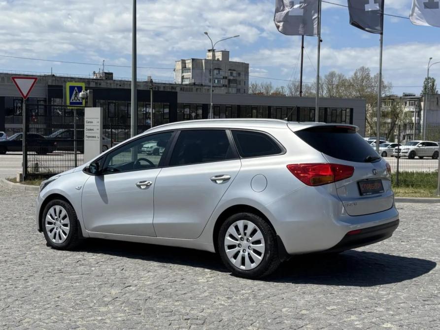 Kia Ceed II Крым  - изображение 7