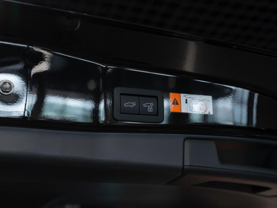 Toyota RAV4 VI (XA60) Москва  - изображение 22