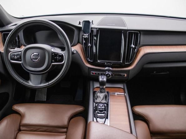 Volvo XC60 II с пробегом 2020 года, цена 4 097 000 рублей, 68046 км, внедорожник, Автокод Объявления