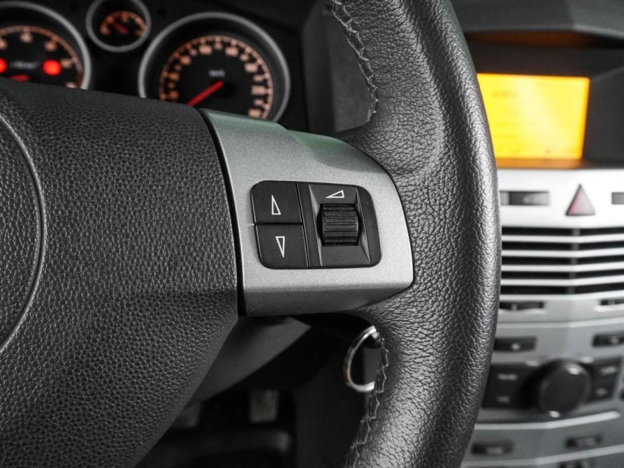 Opel Astra H Рестайлинг Воронеж  - изображение 16