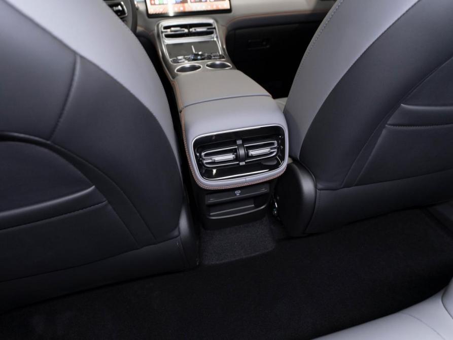 Geely Galaxy M7 Москва  - изображение 24