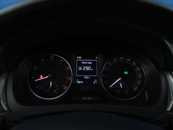 Skoda Rapid I с пробегом 2016 года, цена 1 327 444 рубля, 70852 км, лифтбек, Автокод Объявления