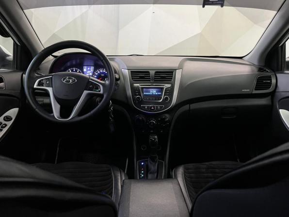 Hyundai Solaris I Рестайлинг с пробегом 2015 года, цена 950 000 рублей, 156719 км, седан, Автокод Объявления