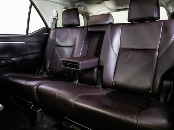 Toyota Fortuner II с пробегом 2018 года, цена 2 999 000 рублей, 157642 км, внедорожник, Автокод Объявления