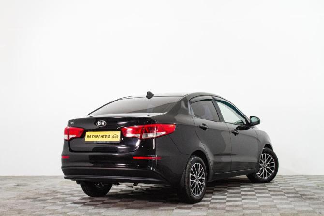 Kia Rio III Рестайлинг с пробегом 2017 года, цена 1 229 000 рублей, 86200 км, седан, Автокод Объявления