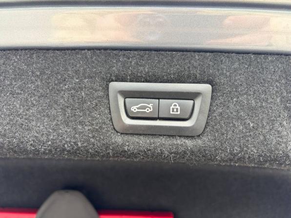 BMW 5 серии VII (G30/G31/G38) с пробегом 2019 года, цена 3 095 000 рублей, 201494 км, седан, Автокод Объявления
