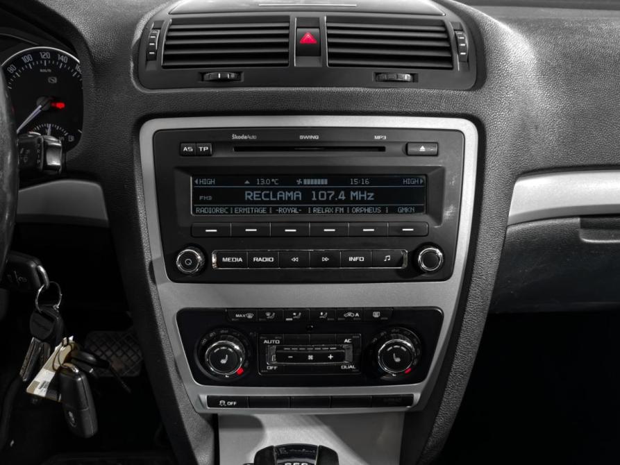 Skoda Octavia II (A5) Рестайлинг Санкт-Петербург  - изображение 16