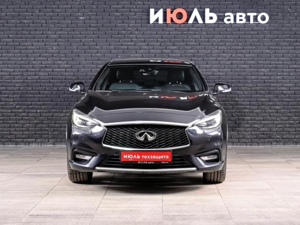 Infiniti Q30 с пробегом 2017 года, цена 1 850 000 рублей, 140126 км, хэтчбек, Автокод Объявления