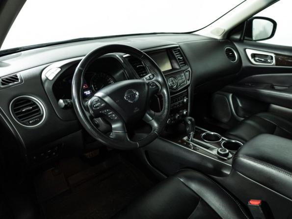 Nissan Pathfinder IV с пробегом 2015 года, цена 1 789 000 рублей, 126640 км, внедорожник, Автокод Объявления