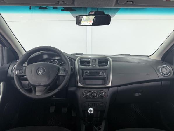 Renault Sandero II с пробегом 2016 года, цена 999 000 рублей, 116400 км, хэтчбек, Автокод Объявления