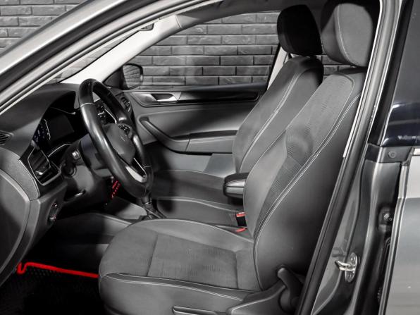 Volkswagen Polo VI с пробегом 2020 года, цена 1 670 000 рублей, 105318 км, лифтбек, Автокод Объявления