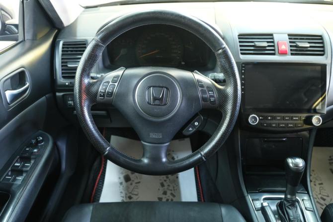 Honda Accord VII Рестайлинг с пробегом 2007 года, цена 959 000 рублей, 215000 км, седан, Автокод Объявления