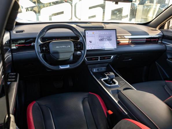 JETOUR DASHING I с пробегом 2024 года, цена 2 249 000 рублей, 6408 км, внедорожник, Автокод Объявления