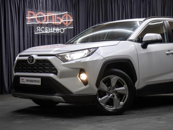 Toyota RAV4 V (XA50) с пробегом 2020 года, цена 2 798 000 рублей, 139758 км, внедорожник, Автокод Объявления