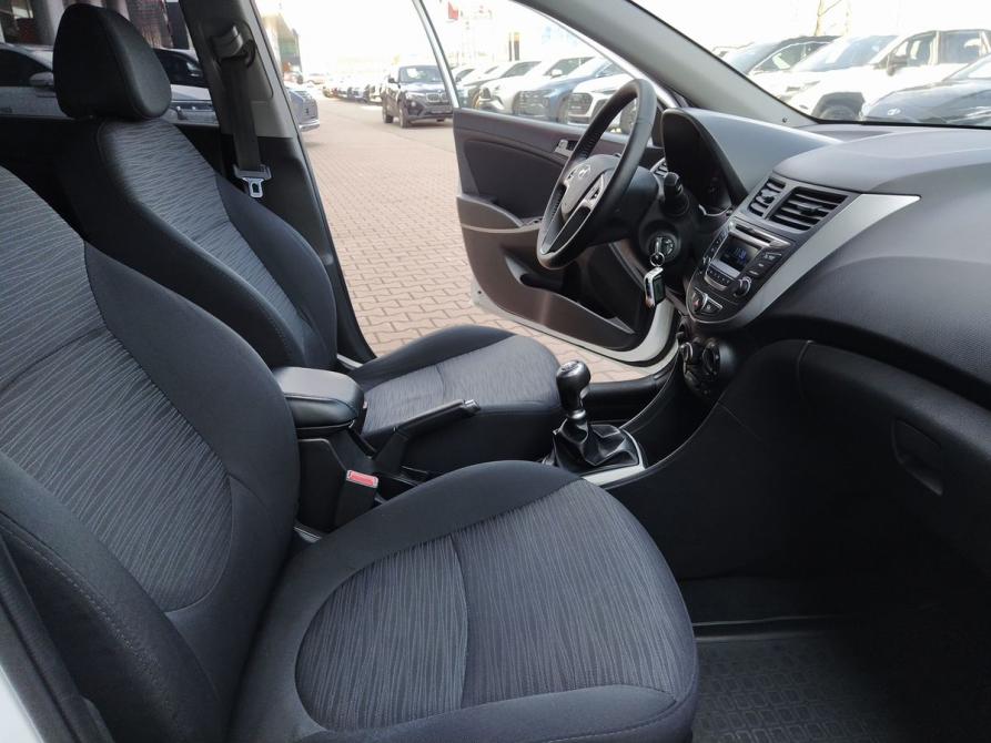 Hyundai Solaris I Рестайлинг Екатеринбург  - изображение 20