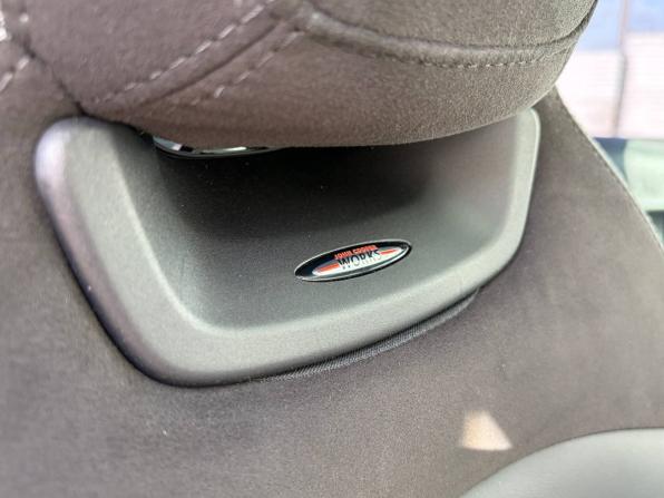 Mini Hatch III (F55/F56) Рестайлинг 2 с пробегом 2021 года, цена 3 455 000 рублей, 77650 км, хэтчбек, Автокод Объявления