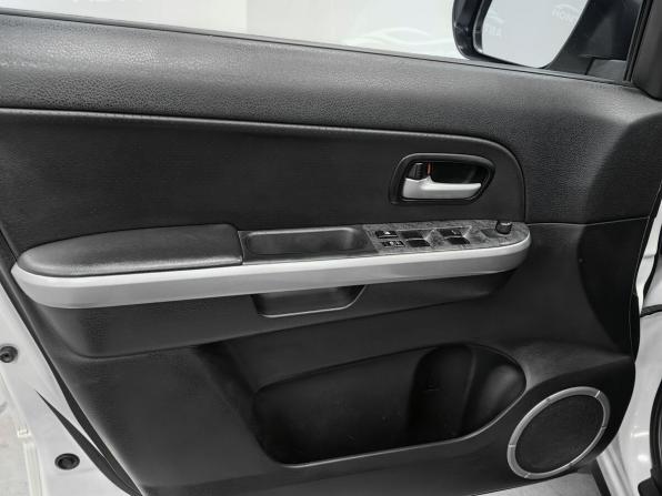 Suzuki Grand Vitara II Рестайлинг с пробегом 2010 года, цена 1 170 000 рублей, 226955 км, внедорожник, Автокод Объявления