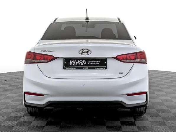 Hyundai Solaris II с пробегом 2018 года, цена 1 100 000 рублей, 167007 км, седан, Автокод Объявления