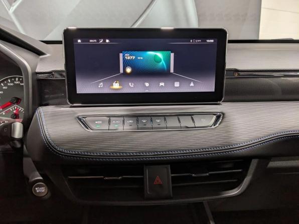 Haval Jolion I Рестайлинг 2 с пробегом 2025 года, цена 2 230 000 рублей, 5632 км, внедорожник, Автокод Объявления
