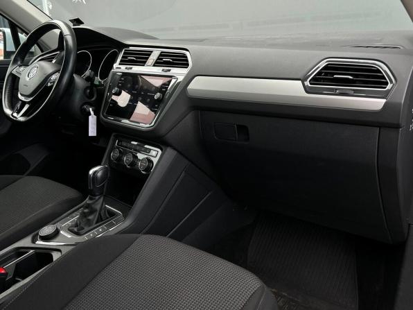 Volkswagen Tiguan II с пробегом 2019 года, цена 2 368 800 рублей, 108851 км, внедорожник, Автокод Объявления