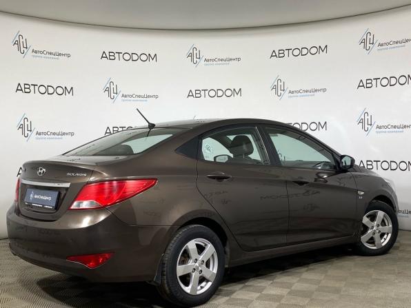 Hyundai Solaris I Рестайлинг с пробегом 2015 года, цена 837 000 рублей, 261740 км, седан, Автокод Объявления