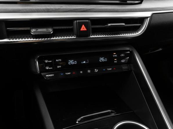 Kia K5 III с пробегом 2020 года, цена 2 640 000 рублей, 95800 км, седан, Автокод Объявления