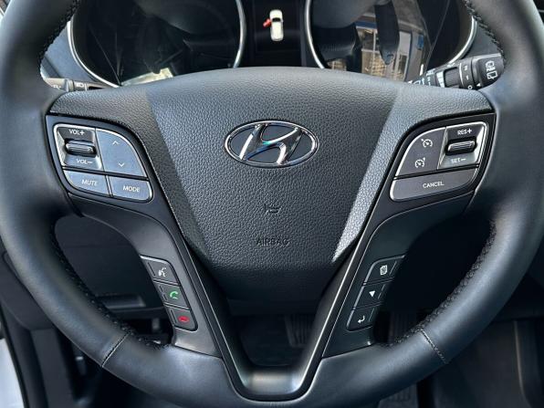 Hyundai Santa Fe III Рестайлинг с пробегом 2015 года, цена 1 855 000 рублей, 148391 км, внедорожник, Автокод Объявления