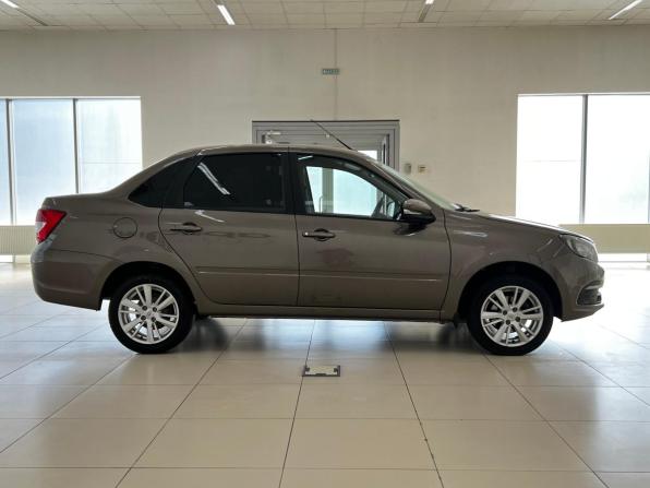 Lada (ВАЗ) Granta I Рестайлинг с пробегом 2024 года, цена 930 000 рублей, 38200 км, седан, Автокод Объявления