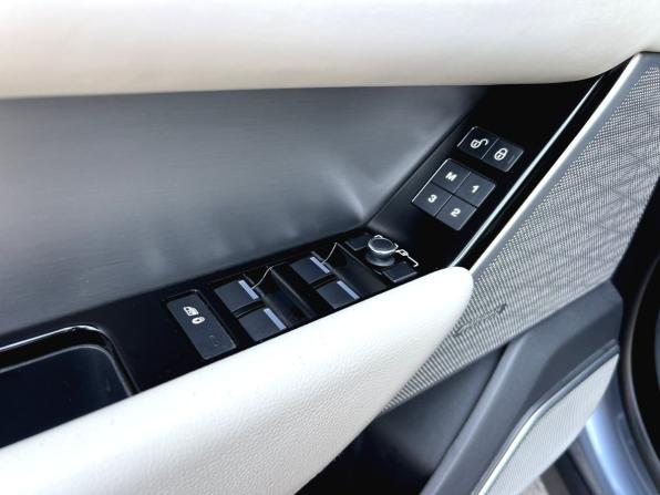 Land Rover Range Rover Velar I с пробегом 2019 года, цена 3 540 000 рублей, 123581 км, внедорожник, Автокод Объявления