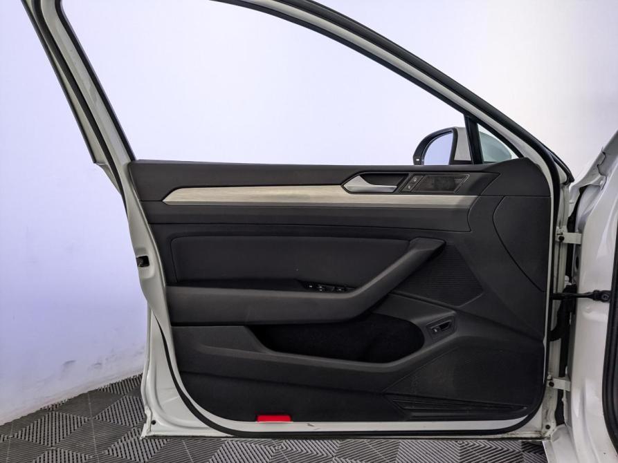 Volkswagen Passat B8 Рестайлинг Москва  - изображение 19