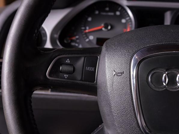 Audi A6 III (C6) Рестайлинг с пробегом 2010 года, цена 1 200 000 рублей, 282531 км, седан, Автокод Объявления