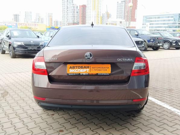 Skoda Octavia III (A7) Рестайлинг с пробегом 2018 года, цена 1 990 000 рублей, 126500 км, лифтбек, Автокод Объявления