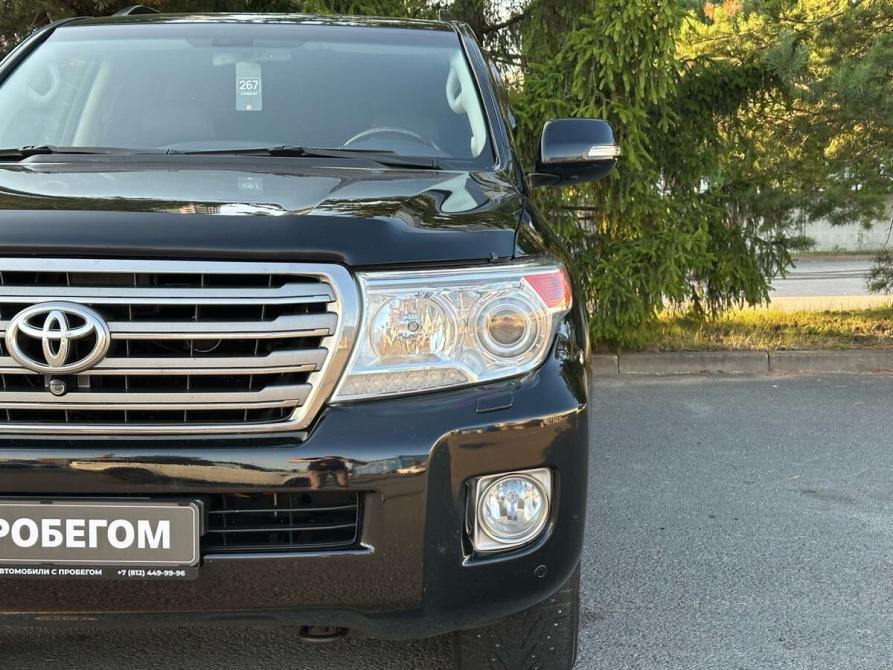 Toyota Land Cruiser 200 Series Рестайлинг 1 Санкт-Петербург  - изображение 3