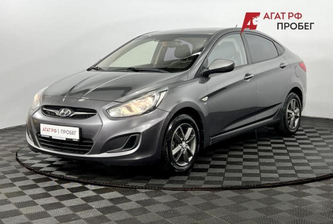 Hyundai Solaris I с пробегом 2014 года, цена 900 000 рублей, 100308 км, седан, Автокод Объявления