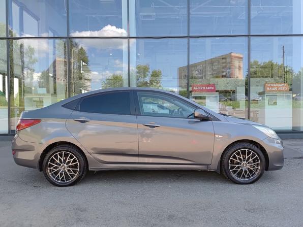 Hyundai Solaris I с пробегом 2013 года, цена 799 800 рублей, 153000 км, седан, Автокод Объявления