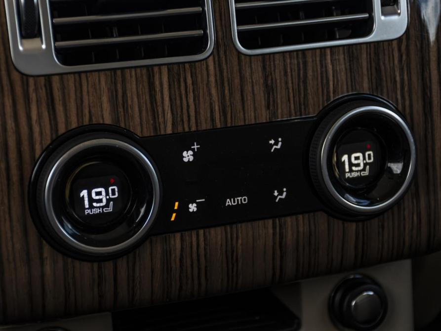 Land Rover Range Rover IV Рестайлинг Москва  - изображение 20