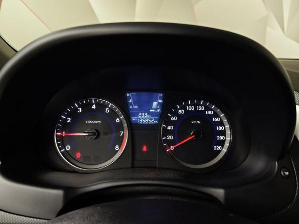 Hyundai Solaris I с пробегом 2011 года, цена 640 000 рублей, 135849 км, седан, Автокод Объявления