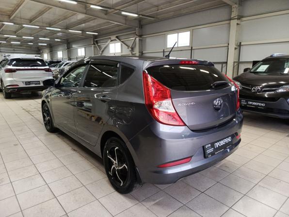 Hyundai Solaris I Рестайлинг с пробегом 2016 года, цена 920 000 рублей, 114082 км, хэтчбек, Автокод Объявления