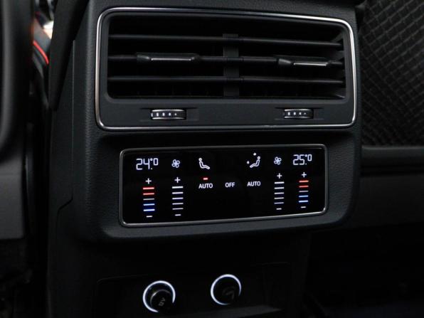 Audi Q8 I (4M) с пробегом 2019 года, цена 5 849 046 рублей, 140007 км, внедорожник, Автокод Объявления