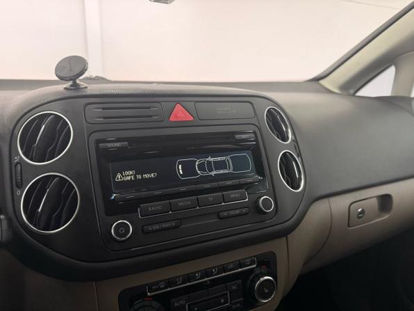 Volkswagen Golf Plus II с пробегом 2010 года, цена 749 000 рублей, 215189 км, хэтчбек, Автокод Объявления