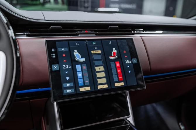 Новый Land Rover Range Rover V 2026 года, цена 24 500 000 рублей, внедорожник, Автокод Объявления