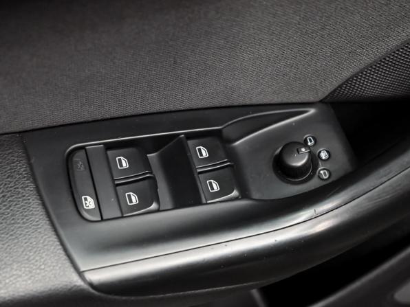 Audi Q3 I (8U) с пробегом 2012 года, цена 1 200 000 рублей, 235255 км, внедорожник, Автокод Объявления