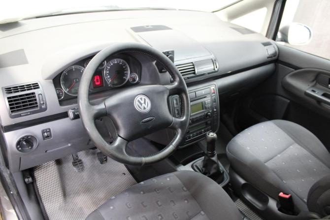 Volkswagen Sharan I Рестайлинг 2 с пробегом 2008 года, цена 832 000 рублей, 259538 км, минивэн, Автокод Объявления