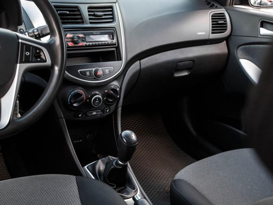 Hyundai Solaris I Уфа  - изображение 14